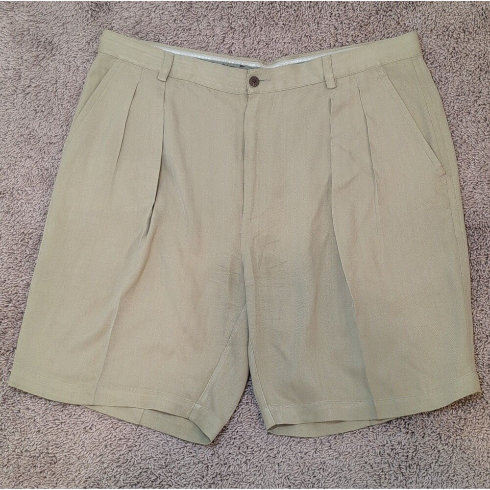 Tommy Bahama Silk Dress Shorts Beige Pleated Button Men's Casual Beach